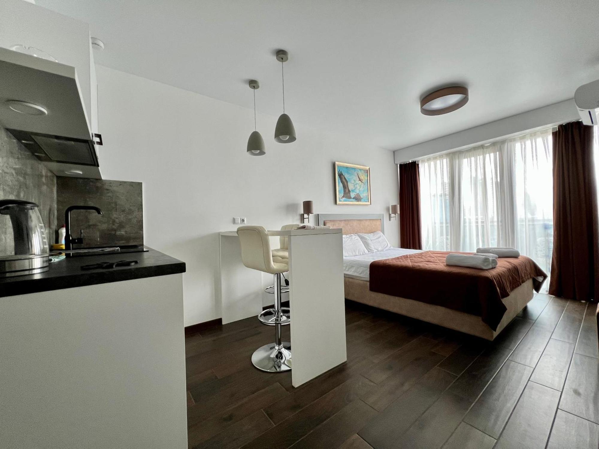 Orbi Beach Tower 바투미 외부 사진